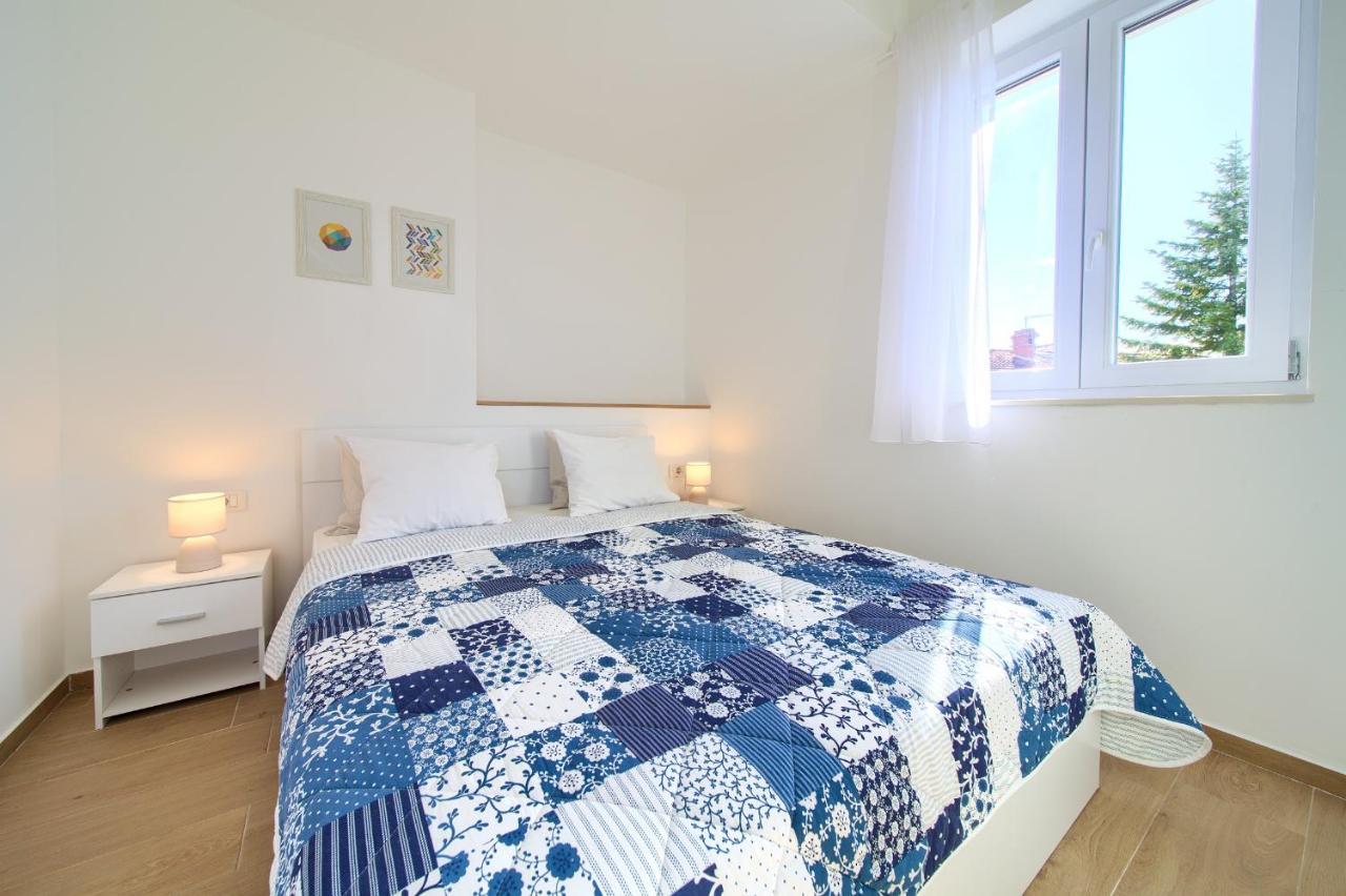 Apartments Meri Нивице Экстерьер фото